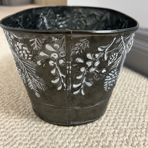 2/$20❤️- HOME | indoor. / outdoor basket - Picture 8 of 8